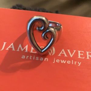 James Avery Mothers Love ring size 5